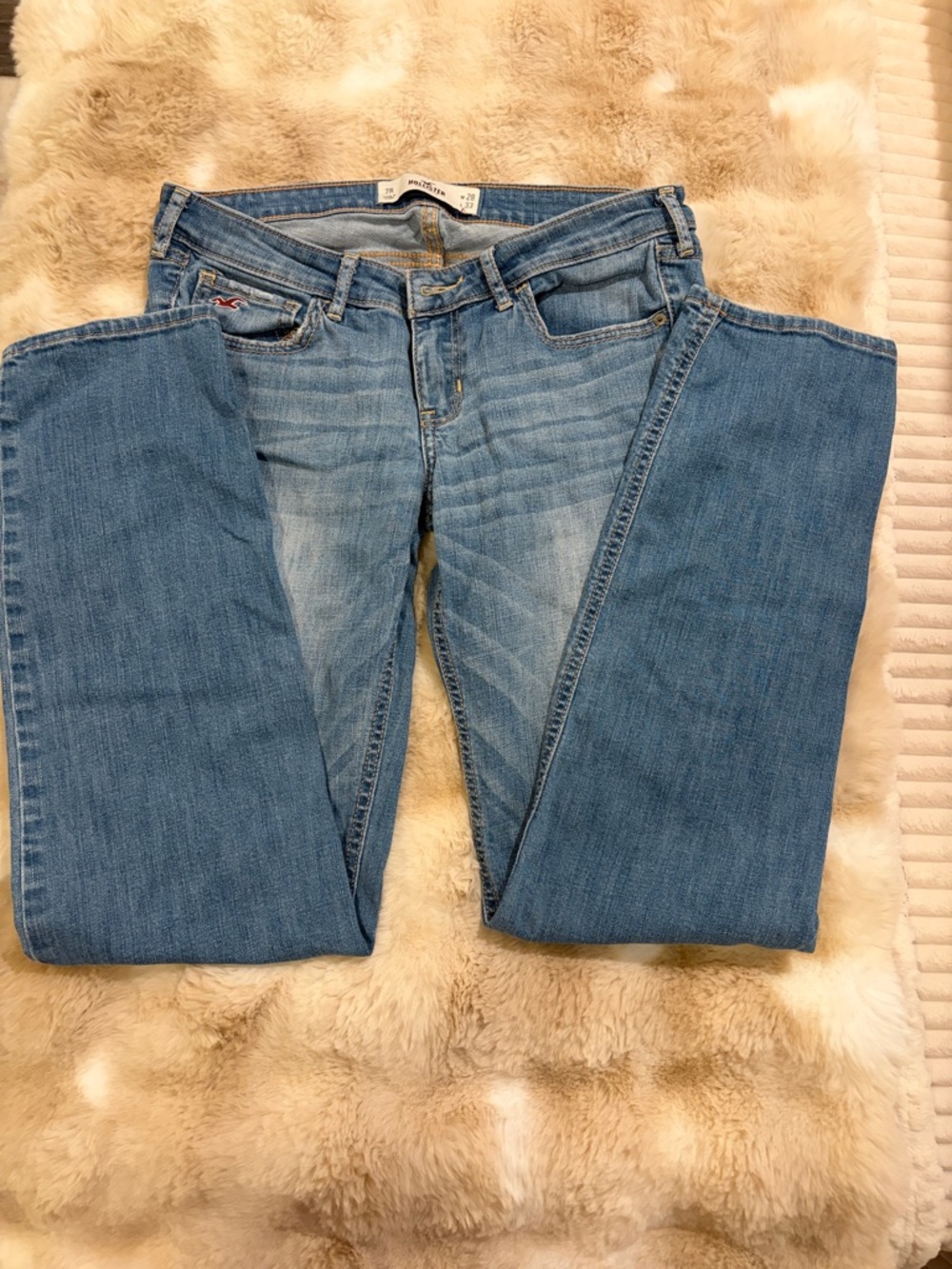 Hollister Women's Light Blue Straight Leg Jeans size 7